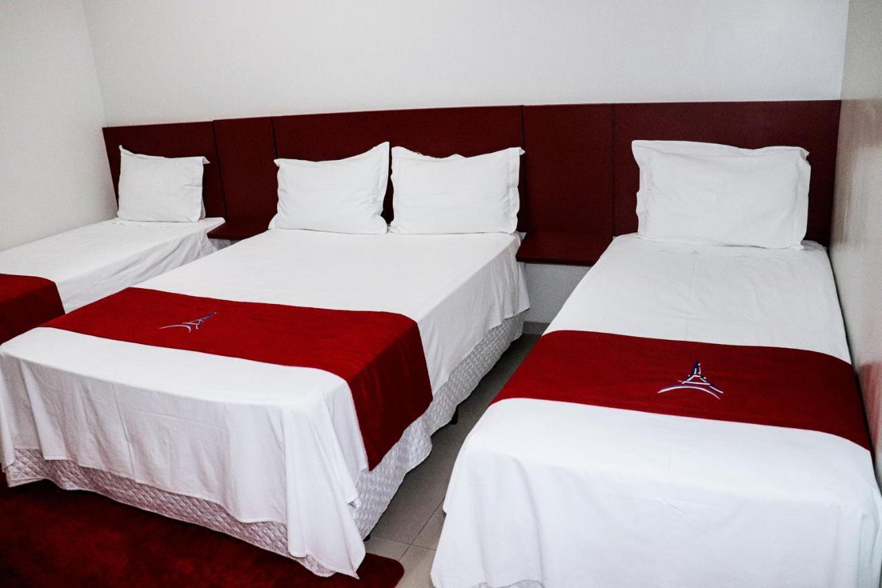Paris Hotel Barreiras  Luaran gambar