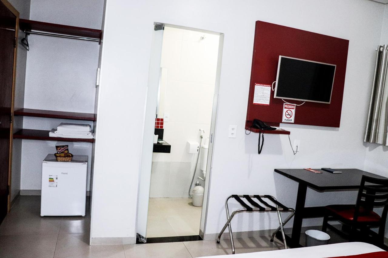 Paris Hotel Barreiras  Luaran gambar